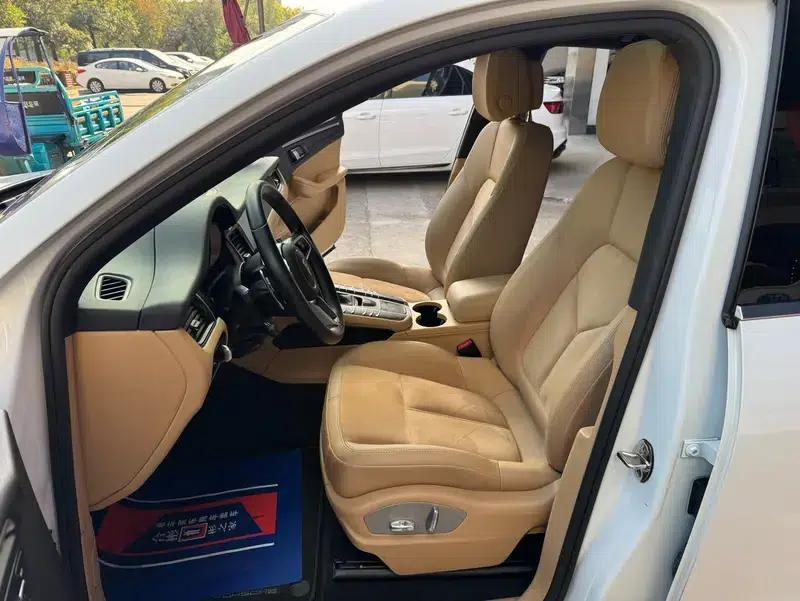 2017 Macan 2.0T — миниатюра 26