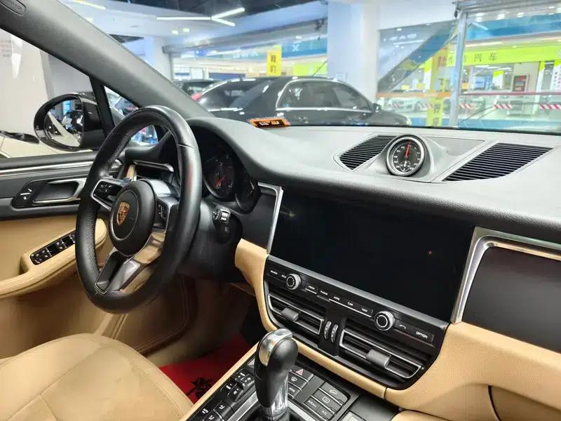 2018 Macan 2.0T — миниатюра 13