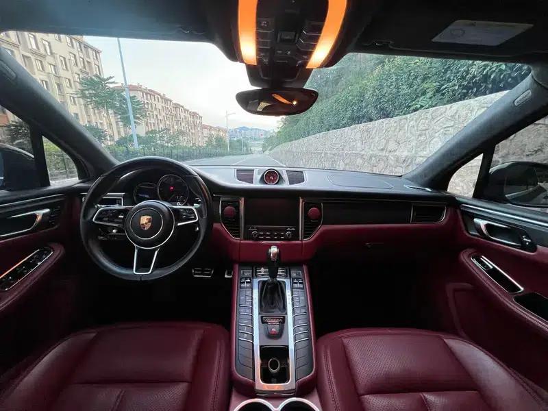 2017 Macan 2.0T — миниатюра 8
