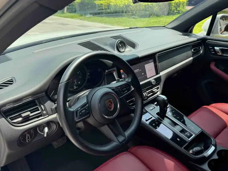 2022 Macan 2.0T — миниатюра 16