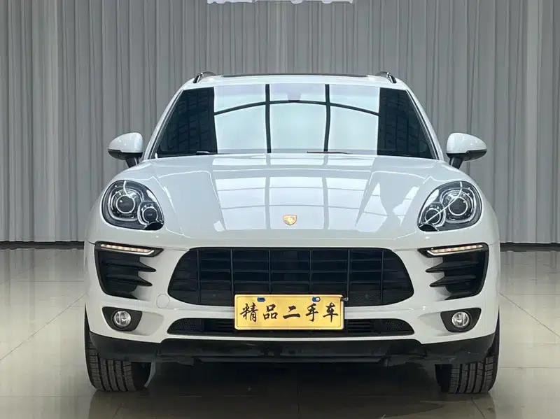2016 Macan 2.0T — миниатюра 2
