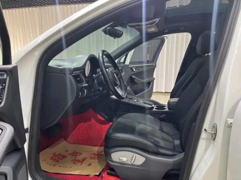 2016 Macan 2.0T — миниатюра 13