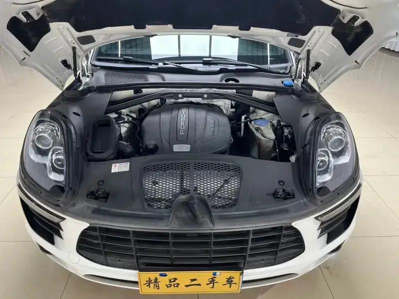 2016 Macan 2.0T — миниатюра 8