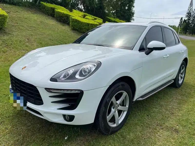 2016 Macan 2.0T — миниатюра 1