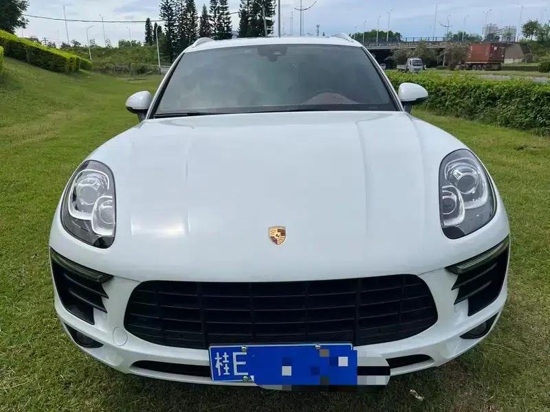 2016 Macan 2.0T — миниатюра 2