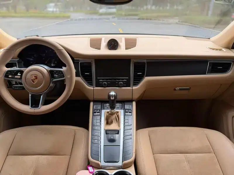 2014 Macan 2.0T — миниатюра 11