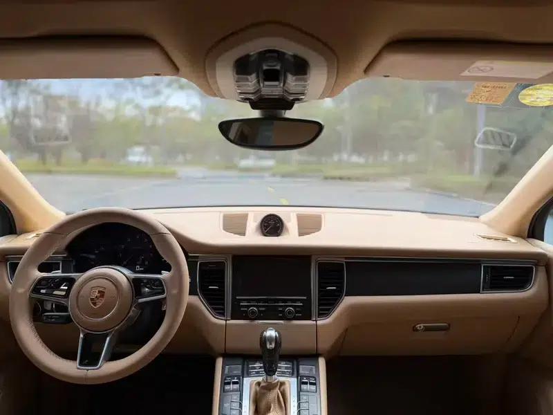 2014 Macan 2.0T — миниатюра 9