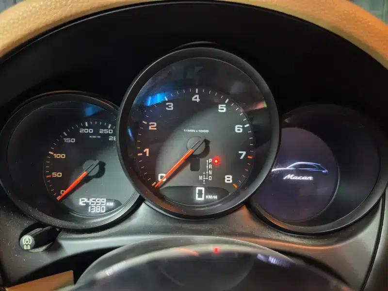 2014 Macan 2.0T — миниатюра 10
