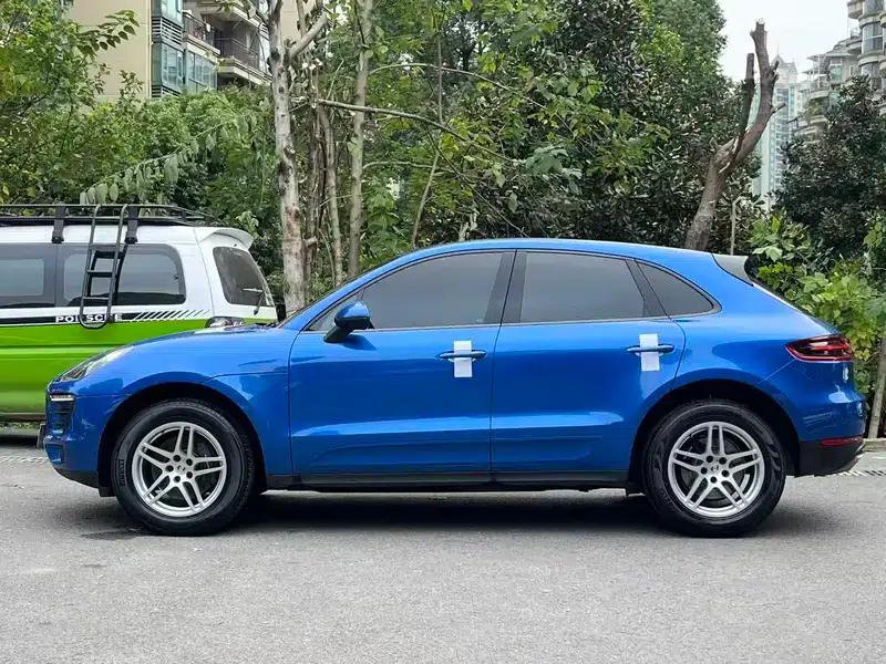 2014 Macan 2.0T — миниатюра 2