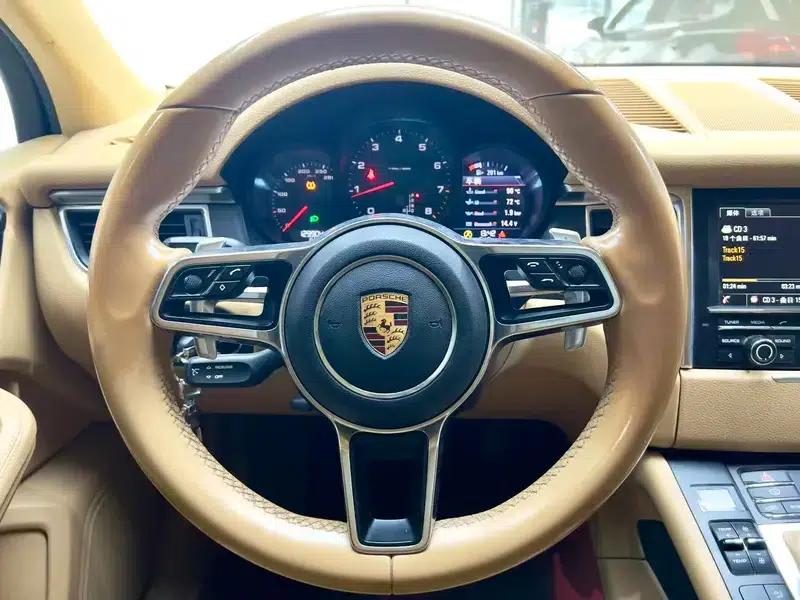 2016 Macan 2.0T — миниатюра 12
