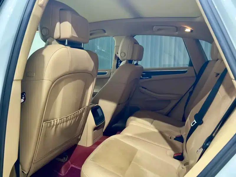 2016 Macan 2.0T — миниатюра 15