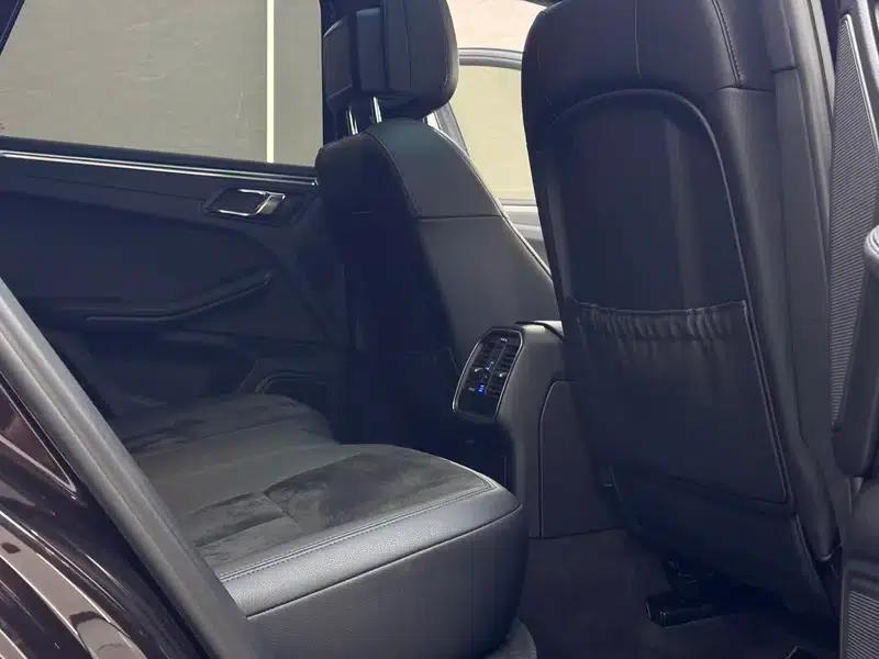 2017 Macan 2.0T — миниатюра 14