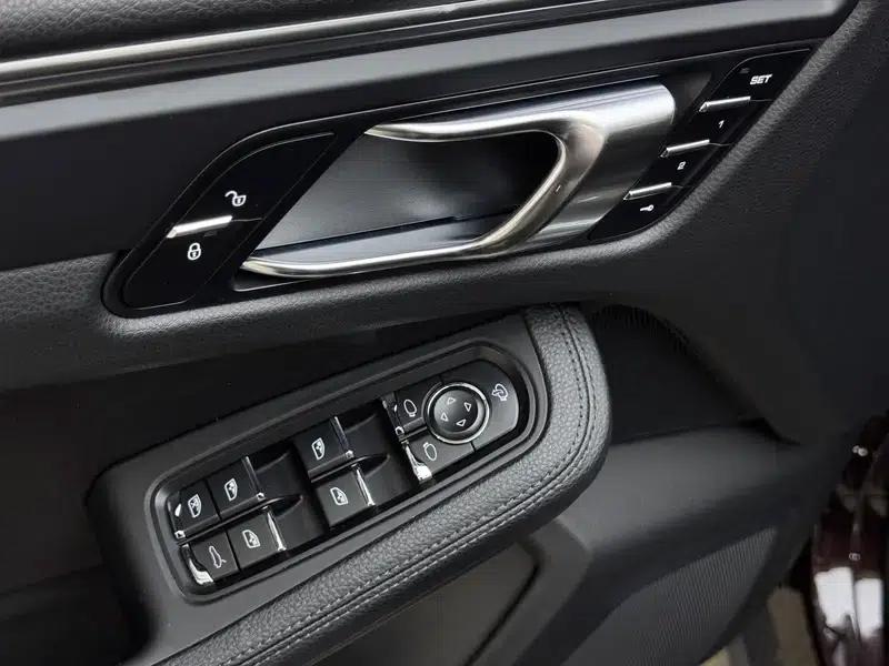 2017 Macan 2.0T — миниатюра 26