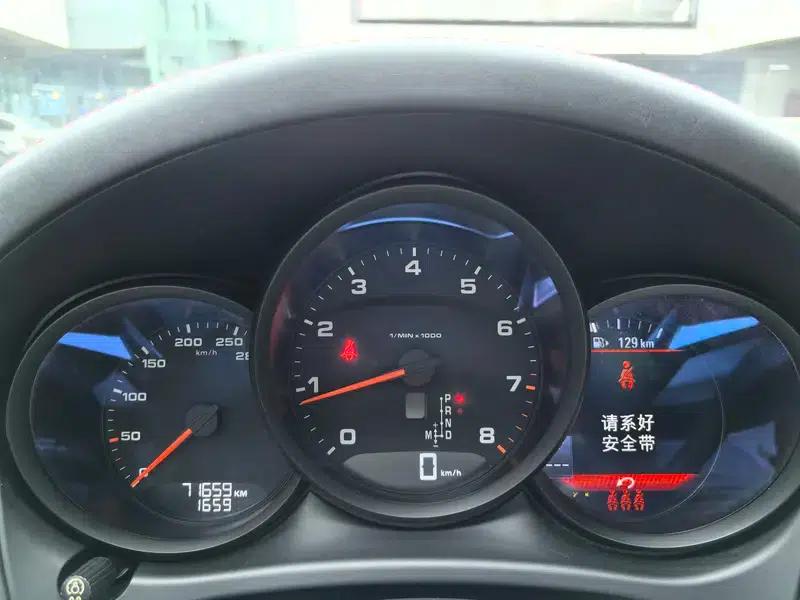2018 Macan 2.0T — миниатюра 11