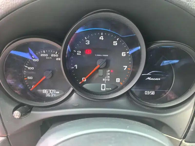 2016 Macan 2.0T — миниатюра 9