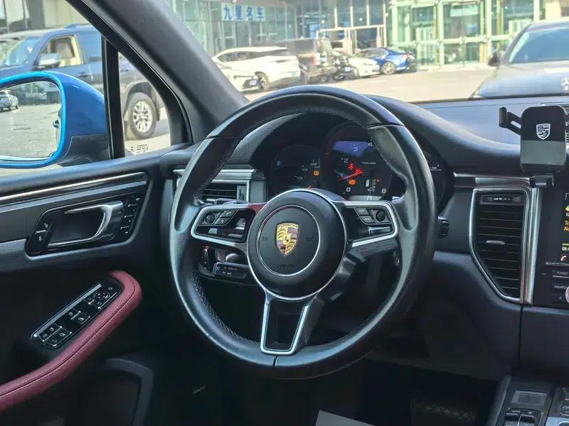 2016 Macan 2.0T — миниатюра 11