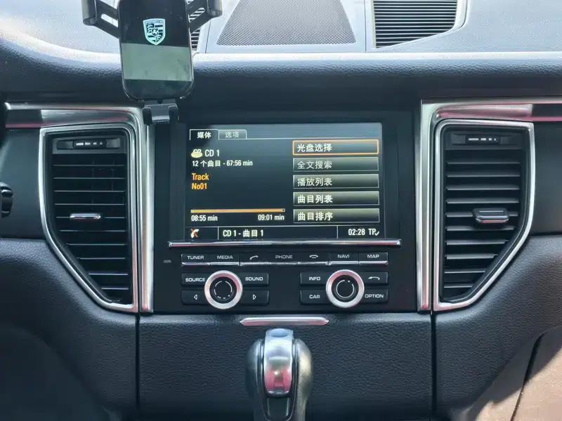 2016 Macan 2.0T — миниатюра 8