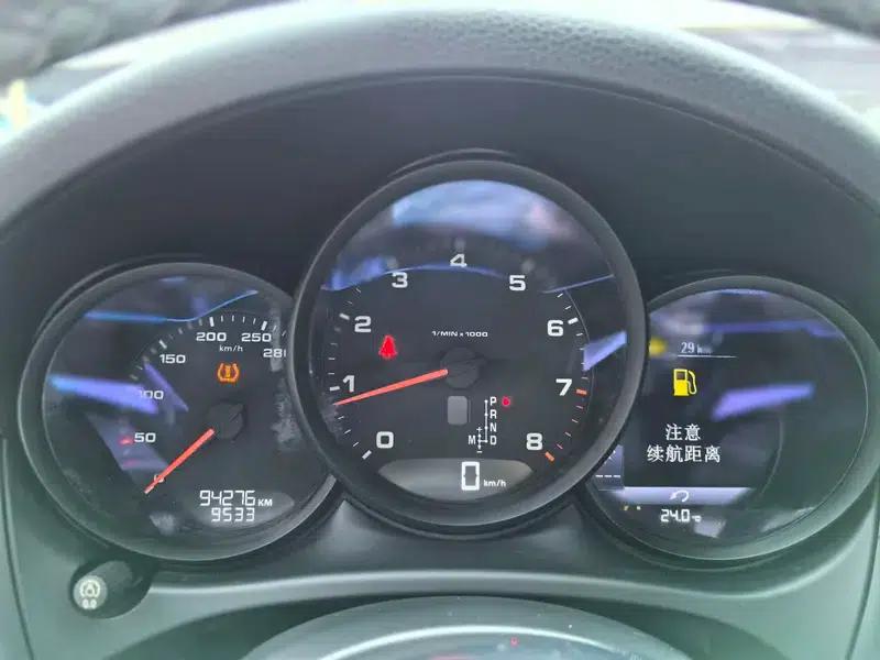 2016 Macan 2.0T — миниатюра 10