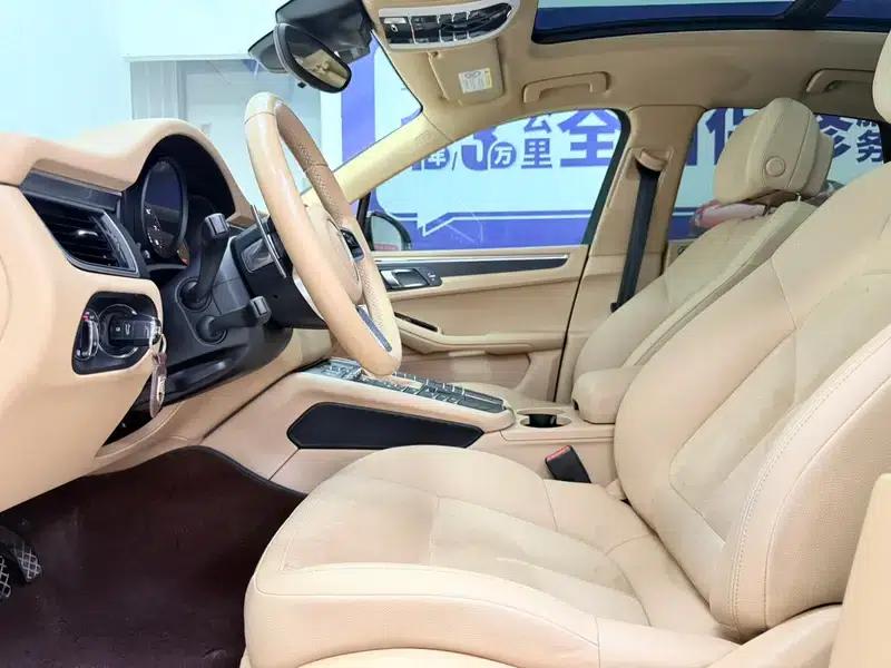 2016 Macan 2.0T — миниатюра 10