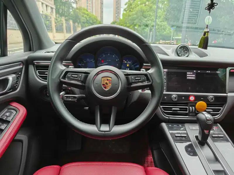 2023 Macan 2.0T — миниатюра 10
