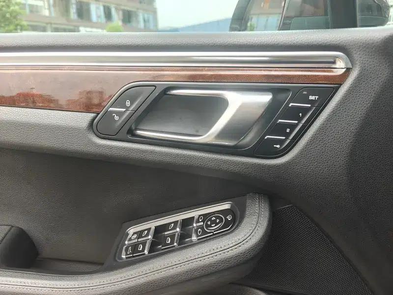 2014 Macan S 3.0T — миниатюра 24