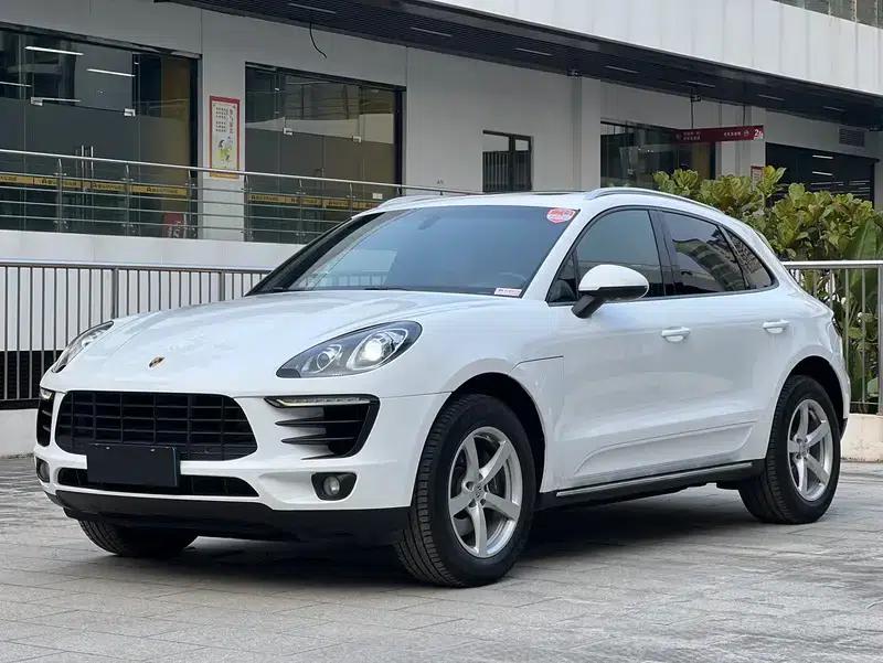 2016 Macan 2.0T — миниатюра 1