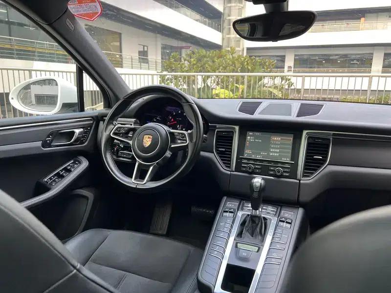 2016 Macan 2.0T — миниатюра 13