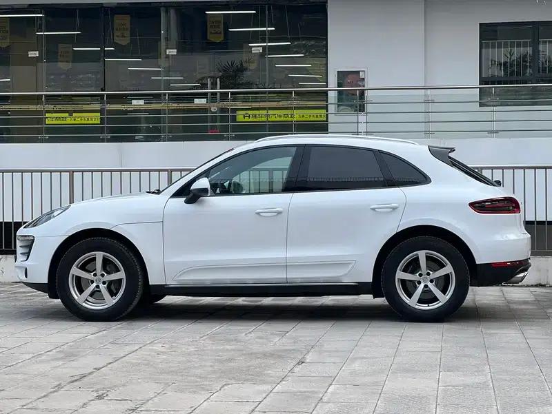 2016 Macan 2.0T — миниатюра 4