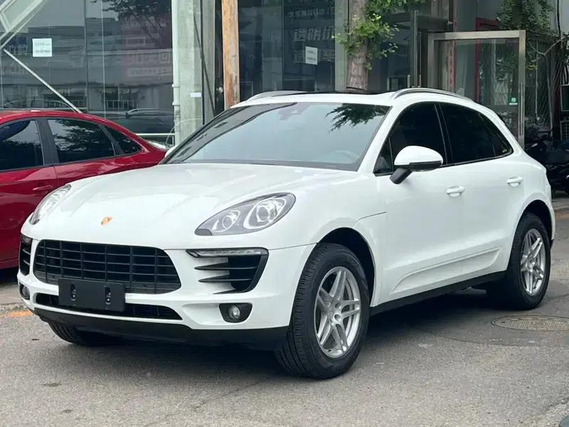 2017 Macan 2.0T — миниатюра 1