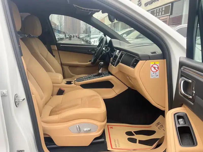2017 Macan 2.0T — миниатюра 17