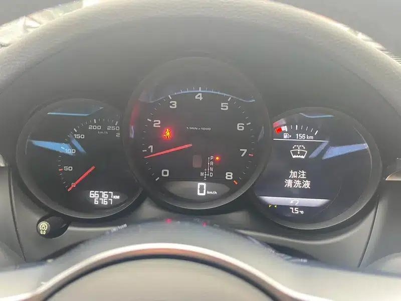 2017 Macan 2.0T — миниатюра 20