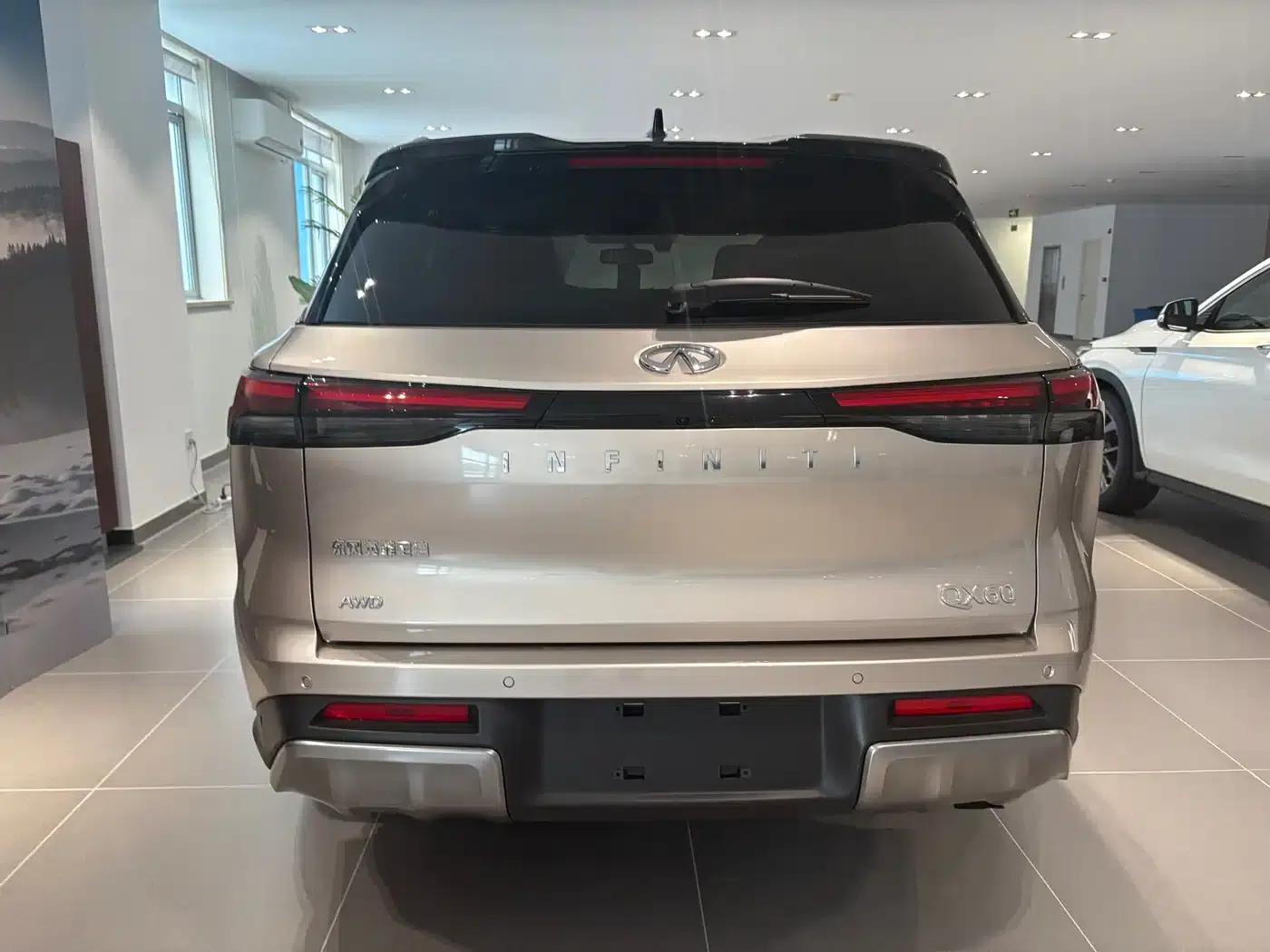 Infiniti QX60 2024 2.0T AWD Premium Edition — миниатюра 4