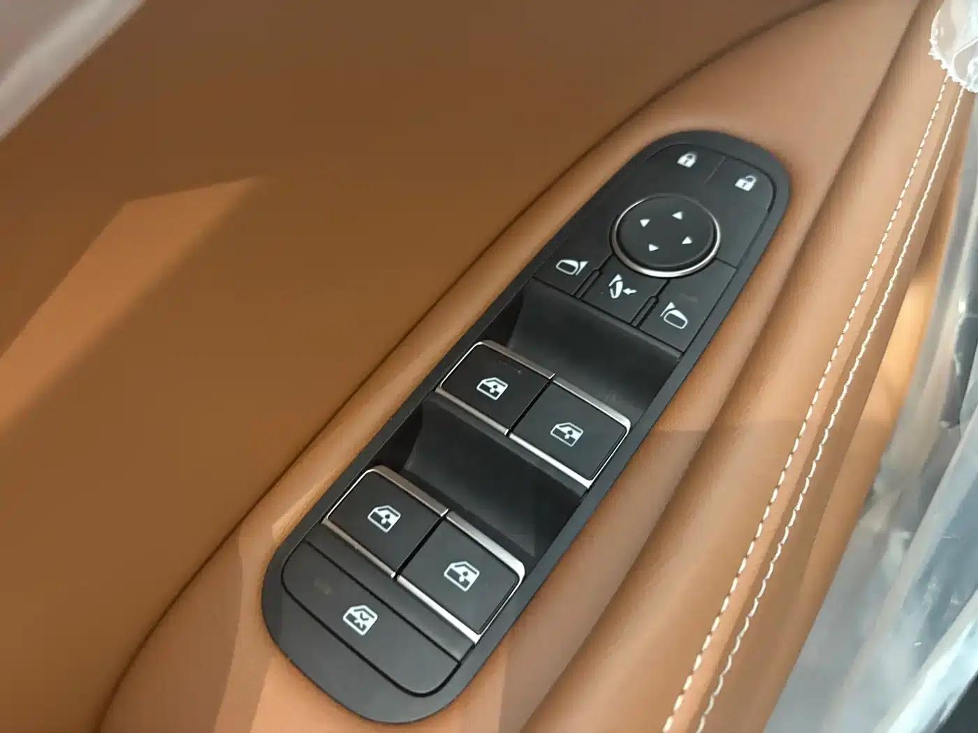 Infiniti QX60 2024 2.0T AWD Premium Edition — миниатюра 9