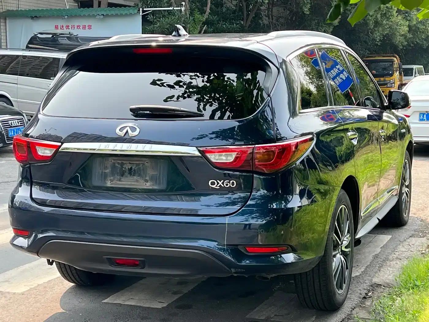 2018 Infiniti QX60 Imported 2.5 S/C Hybrid 2WD Champion Family Edition — миниатюра 2