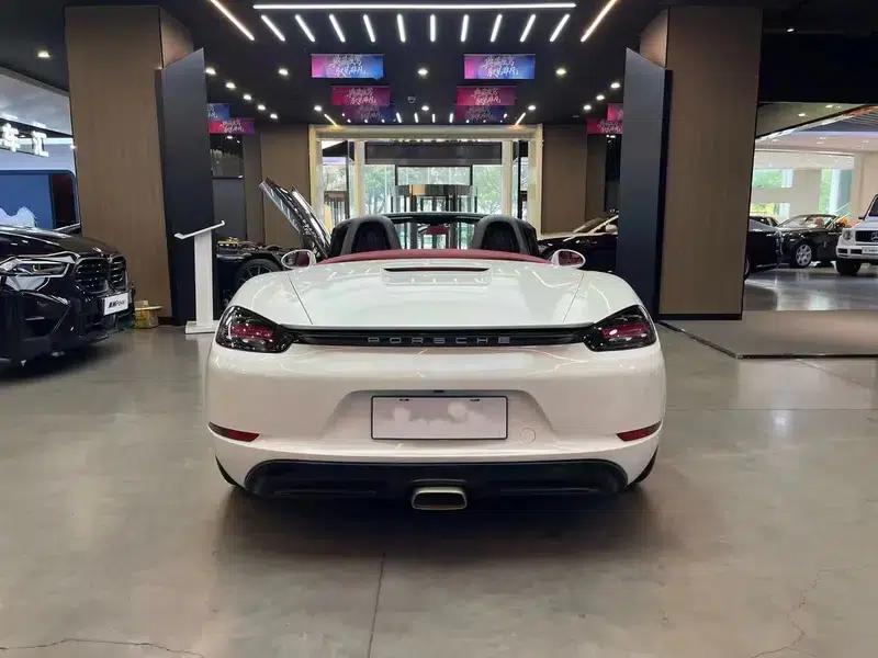2020 Porsche 718 Boxster 2.0T — миниатюра 5