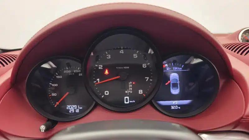 2023 Porsche 718 Boxster 2.0T — миниатюра 10