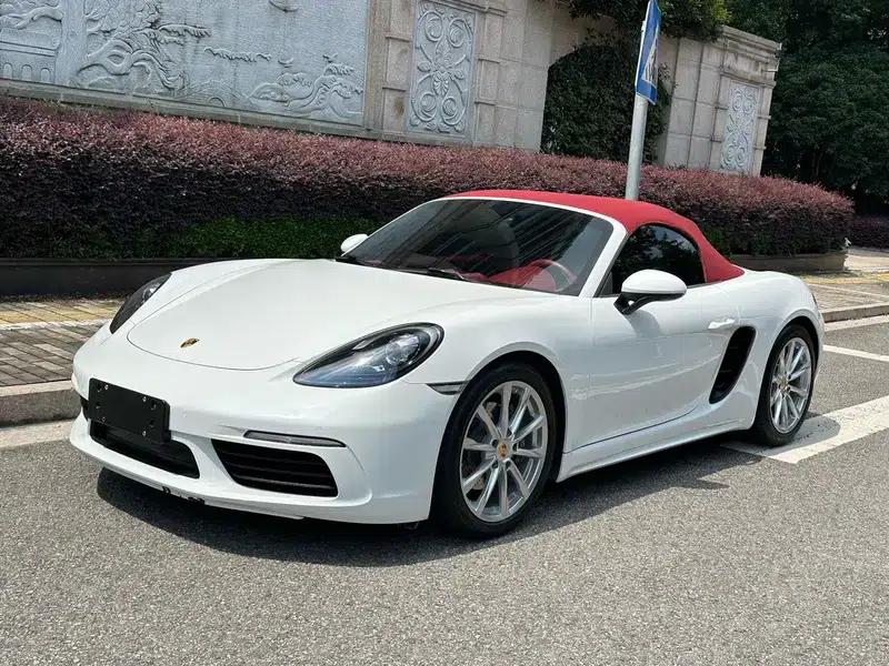 2020 Porsche 718 Boxster 2.0T — миниатюра 1