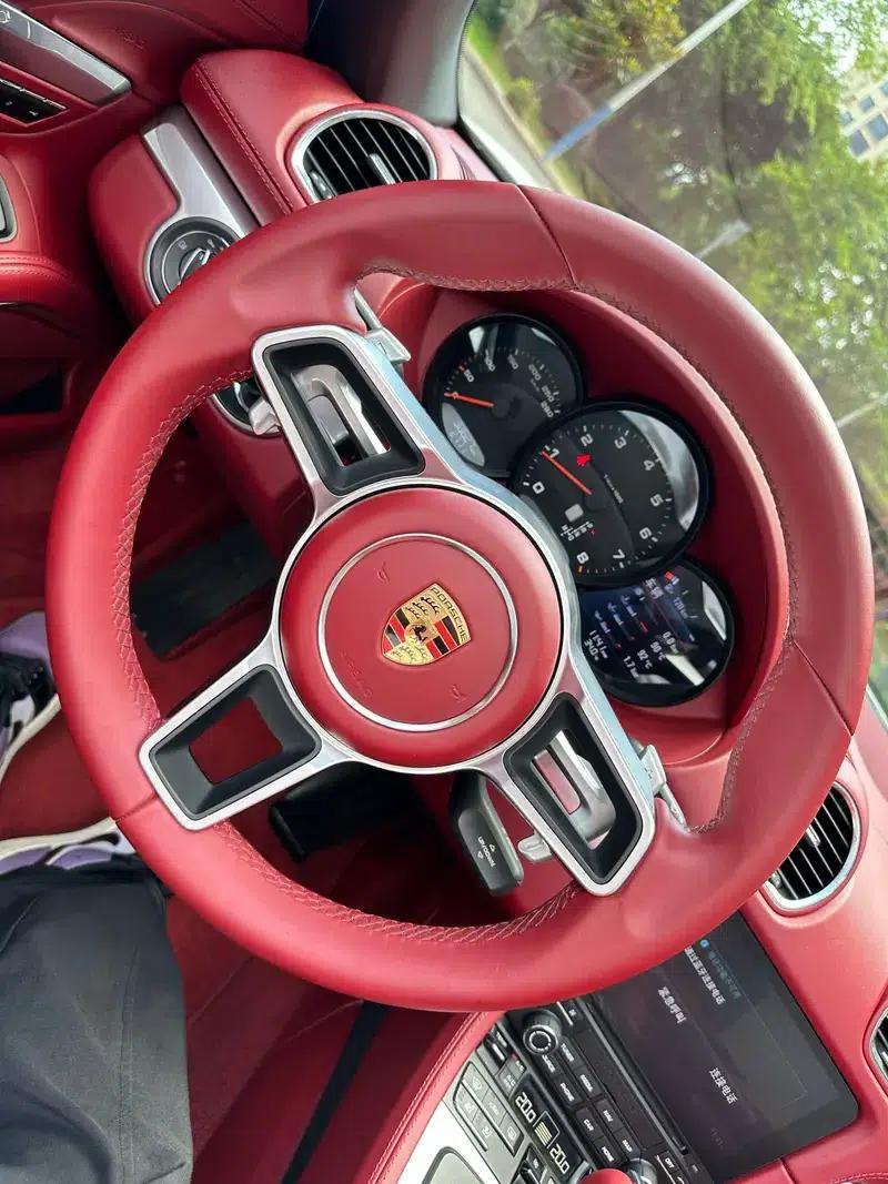 2020 Porsche 718 Boxster 2.0T — миниатюра 11