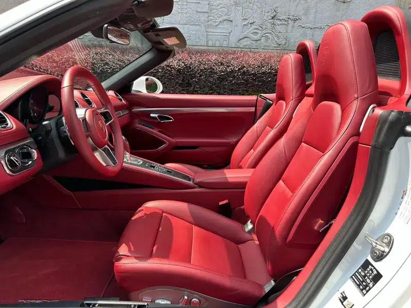 2020 Porsche 718 Boxster 2.0T — миниатюра 13