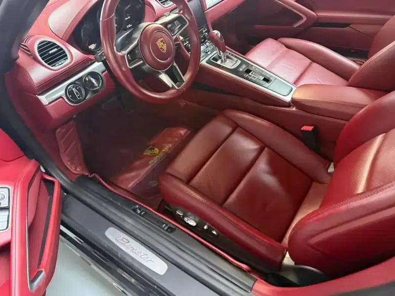 2018 Porsche 718 Boxster 2.0T — миниатюра 13