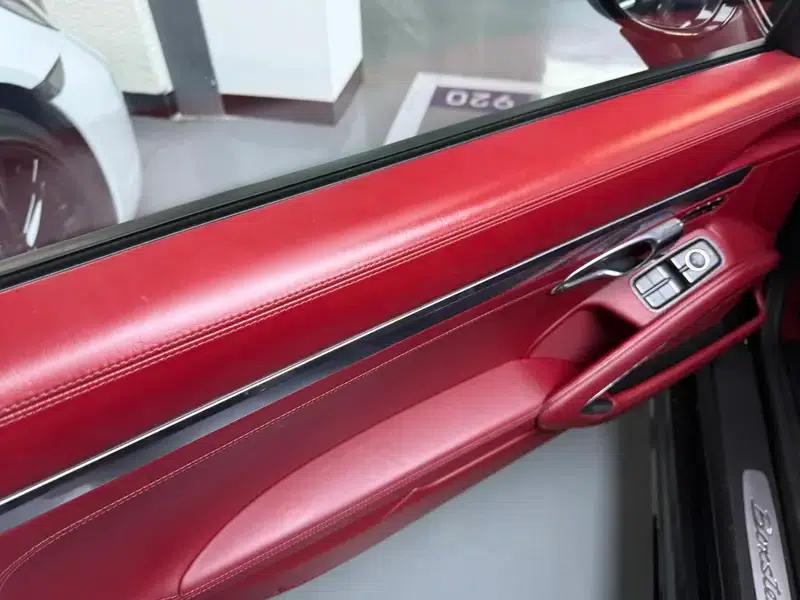 2018 Porsche 718 Boxster 2.0T — миниатюра 4