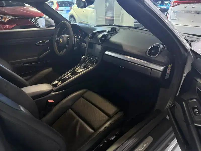 2016 Porsche 718 Boxster 2.0T — миниатюра 7