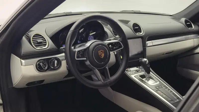 2025 Porsche 718 2.0T Automatic Rear-Wheel Drive 2-Seater Factory Custom Edition — миниатюра 11