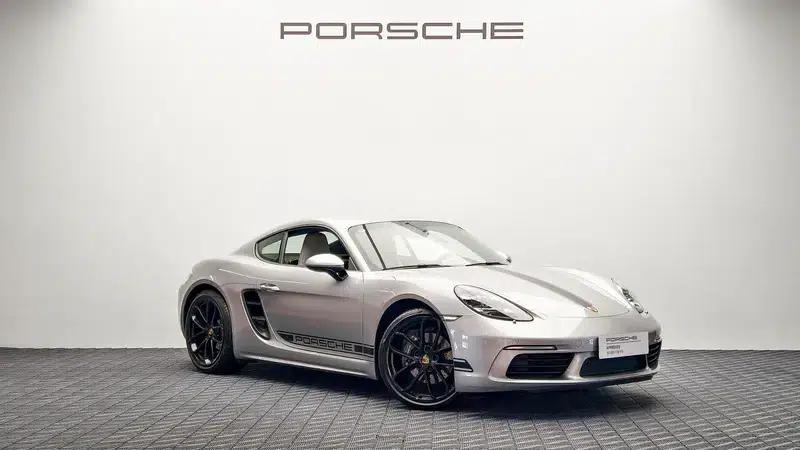 2025 Porsche 718 2.0T Automatic Rear-Wheel Drive 2-Seater Factory Custom Edition — миниатюра 3