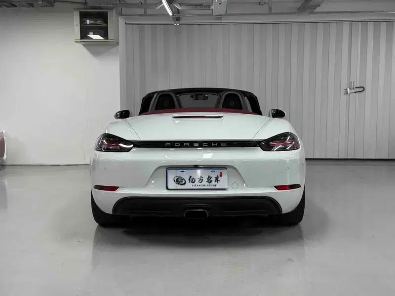 2016 Porsche 718 Boxster 2.0T — миниатюра 5