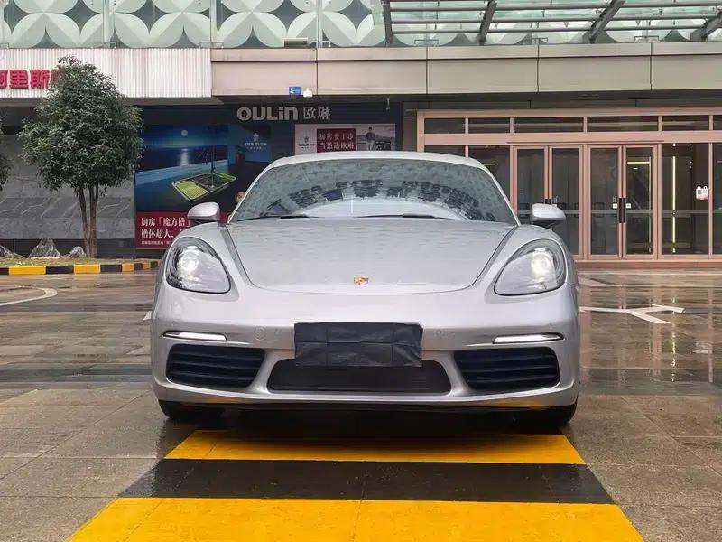 Porsche 718 Cayman 2018 2.0T — миниатюра 2