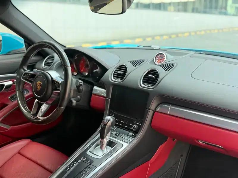 Porsche 718 Cayman 2016 2.0T — миниатюра 8