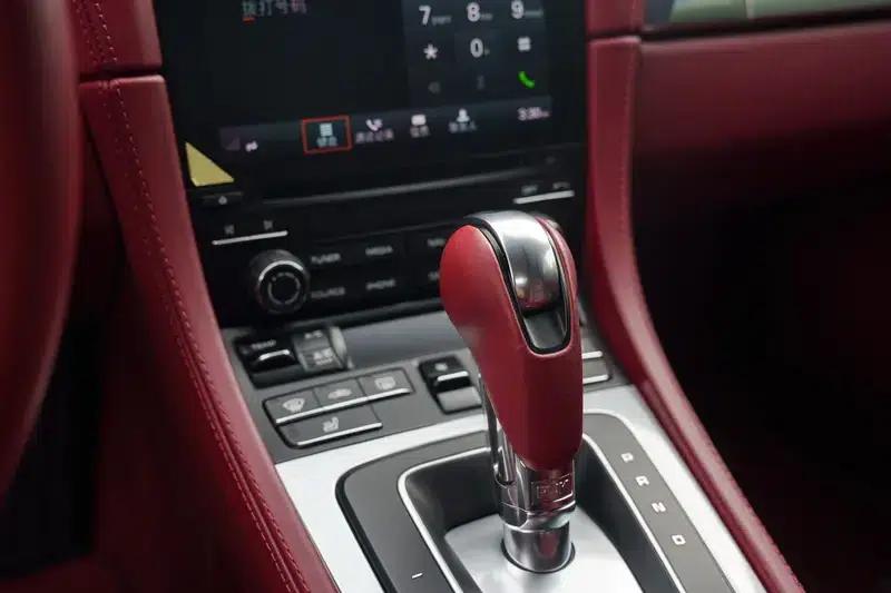 2022 Porsche 718 Boxster 2.0T — миниатюра 11