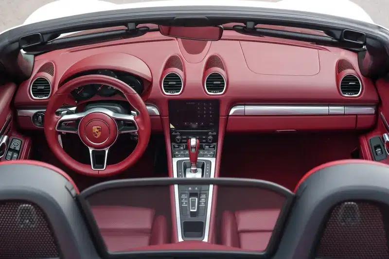2022 Porsche 718 Boxster 2.0T — миниатюра 9