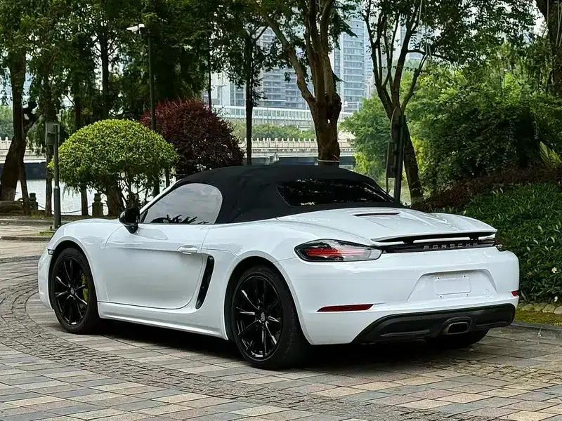 2018 Porsche 718 Boxster 2.0T — миниатюра 4